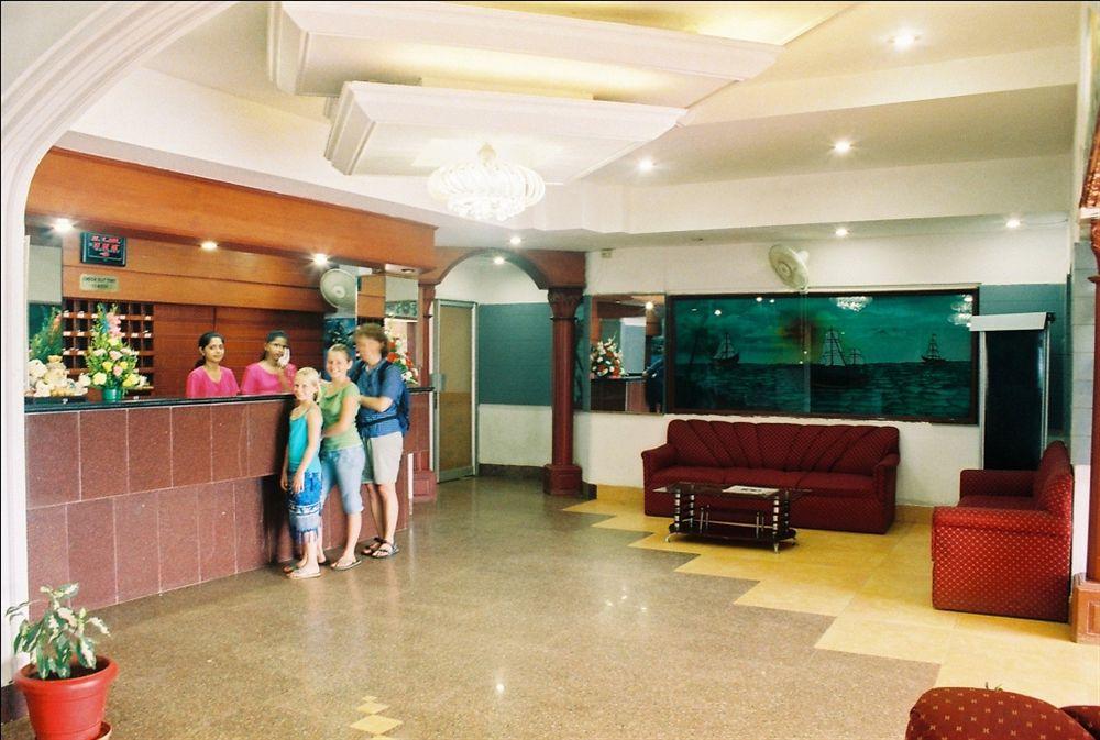 Silver Sands Beach Resort 콜바 외부 사진